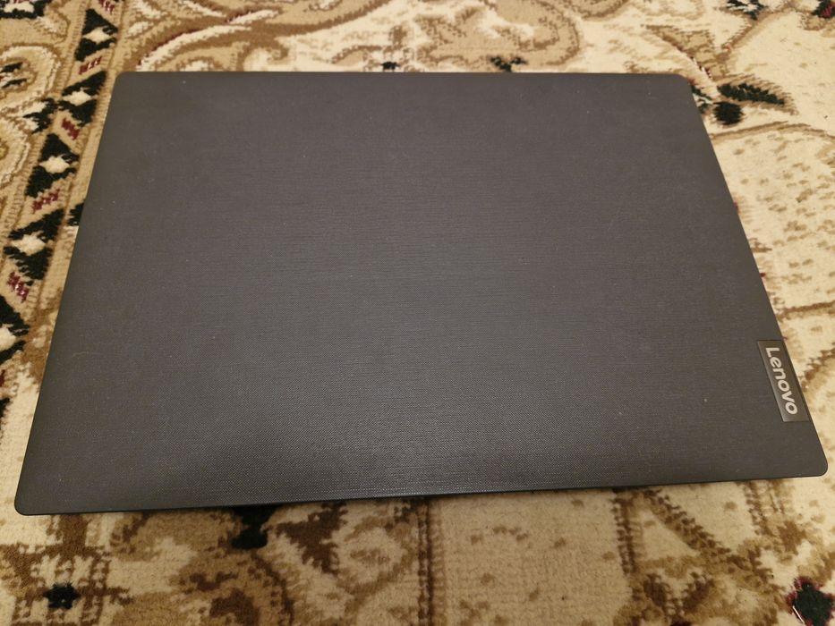 Продам ноутбук lenovo