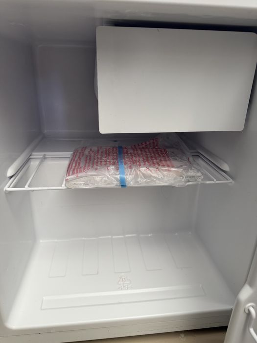 Холодильник SNOWCAP