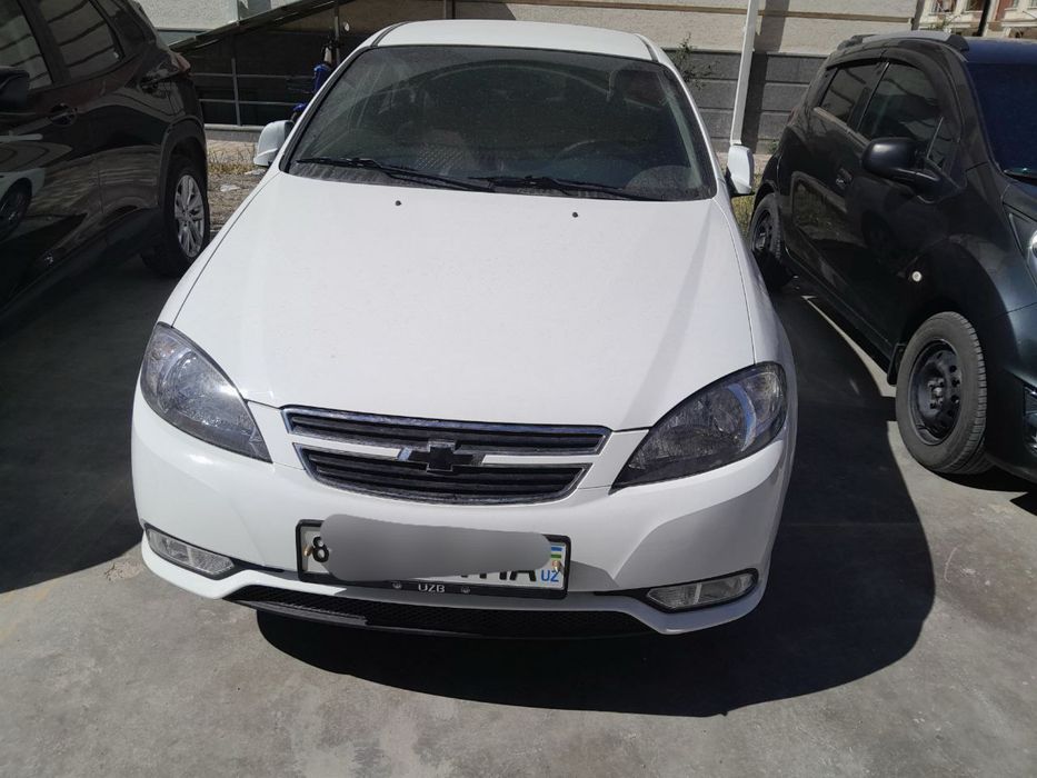 Lasetti gentra oq rang