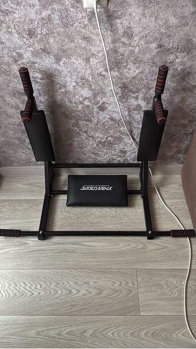 Турник для дома новый