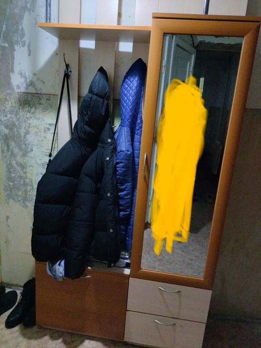 Продам прихожую