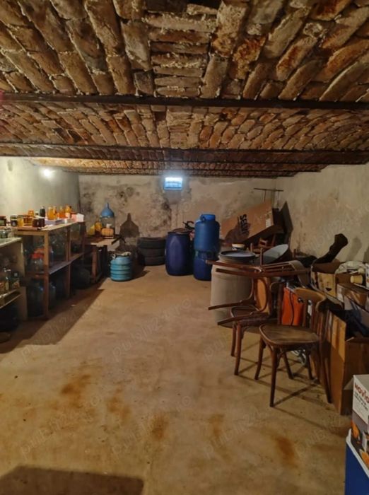 Casă spațioasă 5 camere + 1100 mp teren | Petrești, lângă Sebeș Alba
