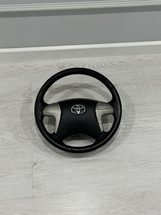 Руль всборе камри 40-45 тойота!