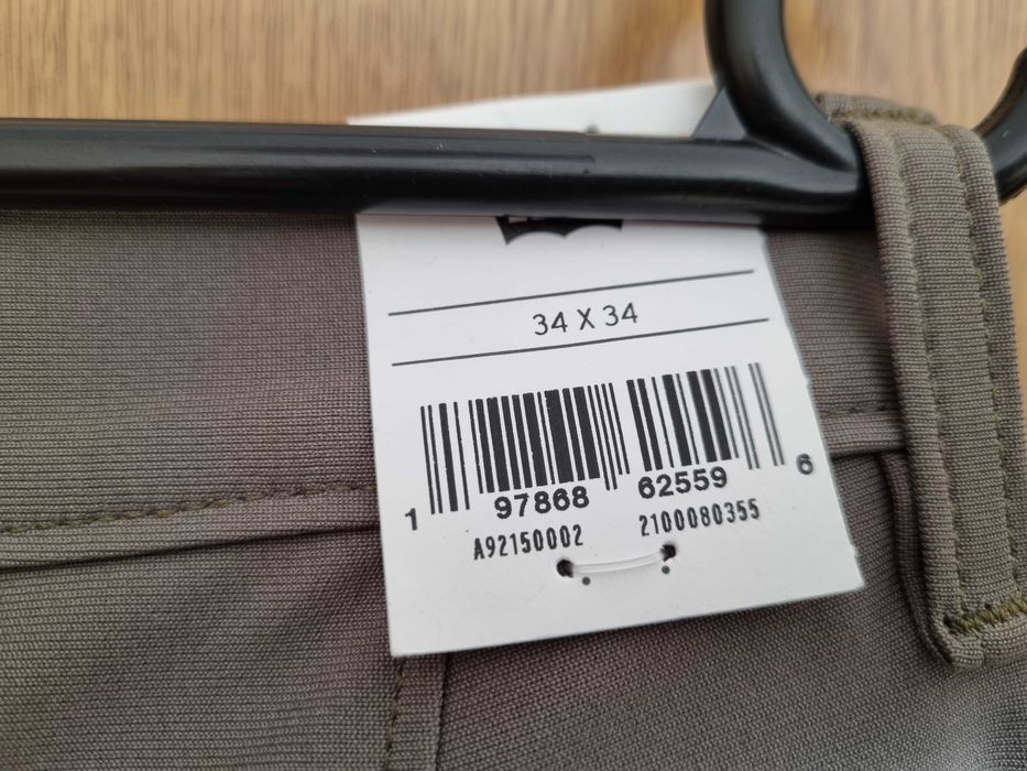 Мъжки панталон Levi's Chino Standard Tech, размер 34х34