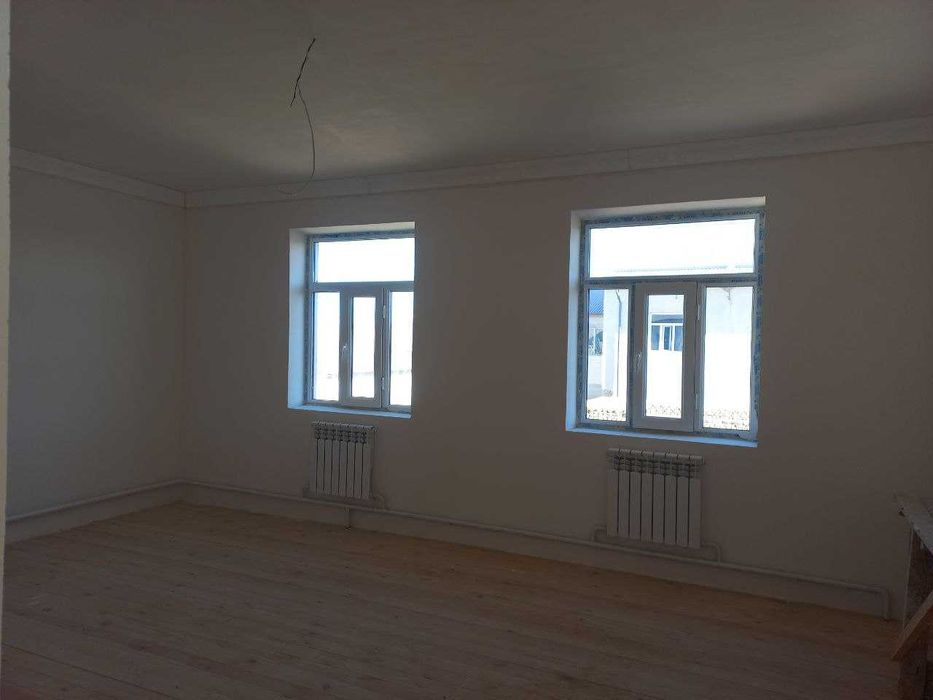 Ховли жой сотилади. Гайбу ферма кўчасида.