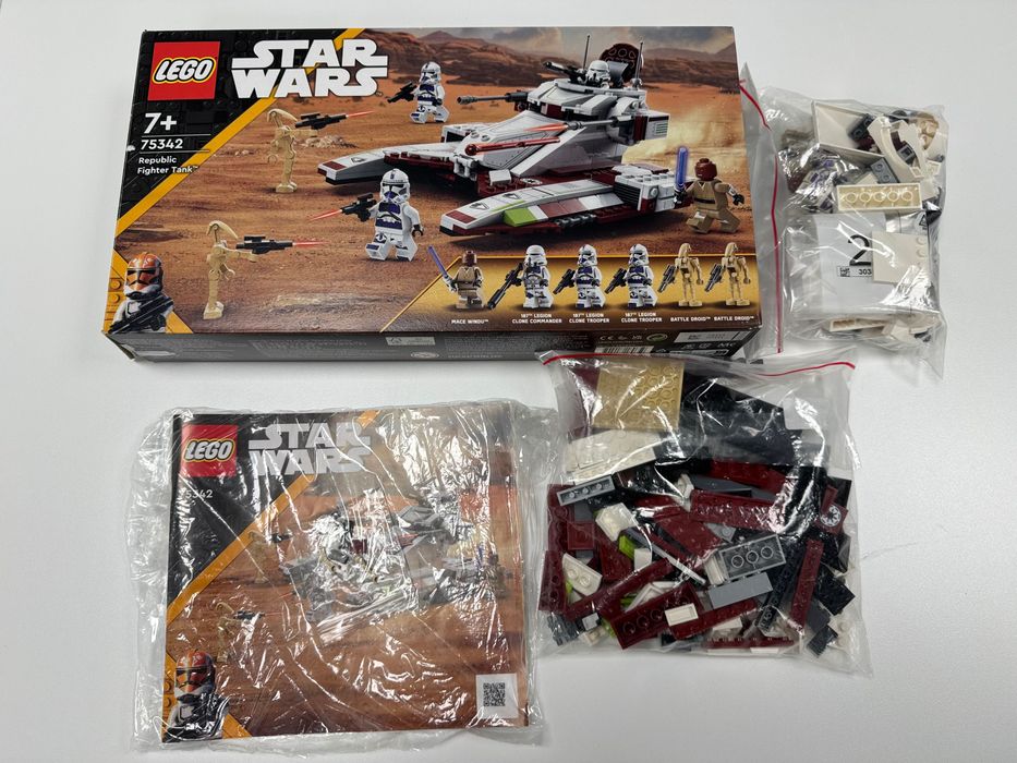 LEGO Star Wars 75342 Republic Fighter Tank