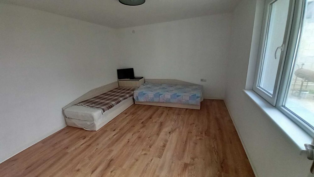 Продава се Къща в Разград, Житница - 100 кв.м за 1428 €/кв.м - Снимка #10