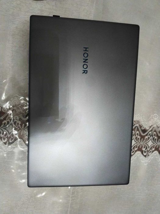 Ноутбук Honor magicbook x15 16/512/5500U