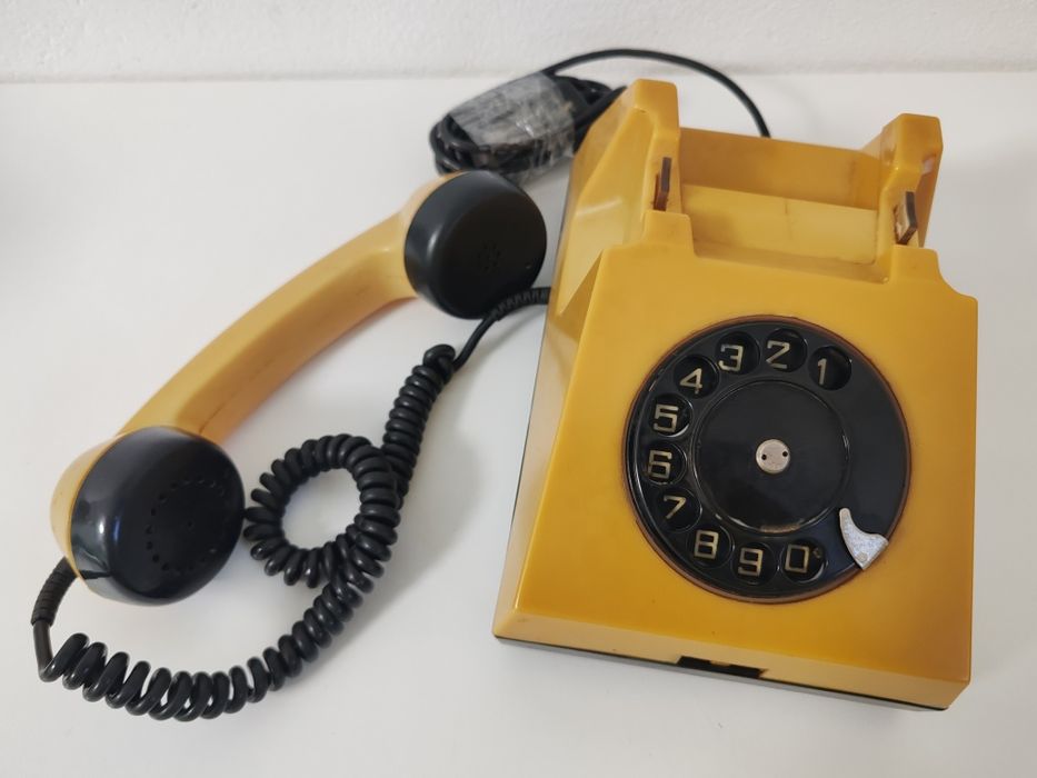 Telefon retro românesc - "Electromagnetica", perioada comunistă
