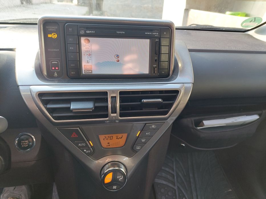 Toyota IQ като нова.