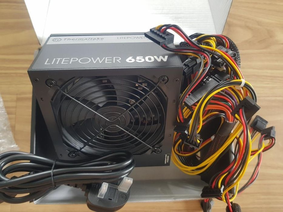 Sursa ThermalTake 650W