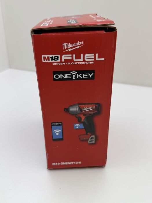 Masina de insurubat cu impact Milwaukee M18 ONEIWF12-0, 18V - Noua