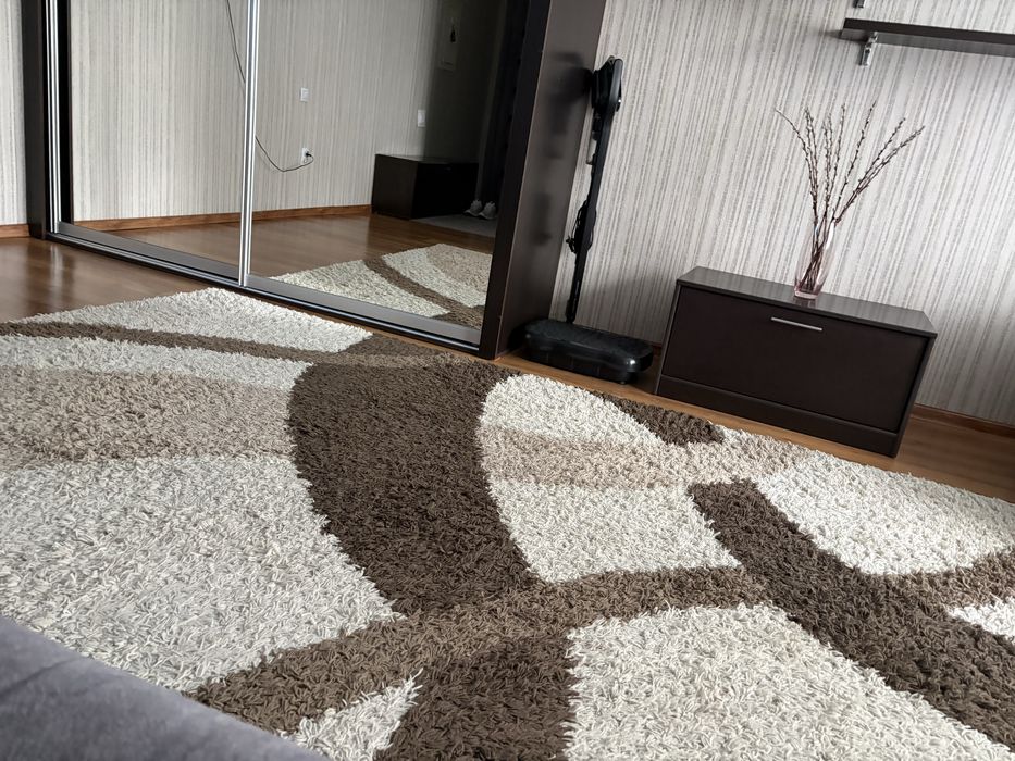 Продам ковёр травка