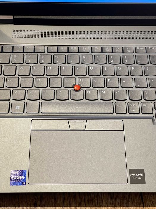 Lenovo P16 Gen2 OLED i9-13950HX 128GB Ram Nvidia RTX 5000 4TB 13.500$!