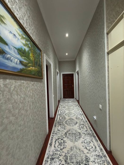 Продается участок вдоль дороги.