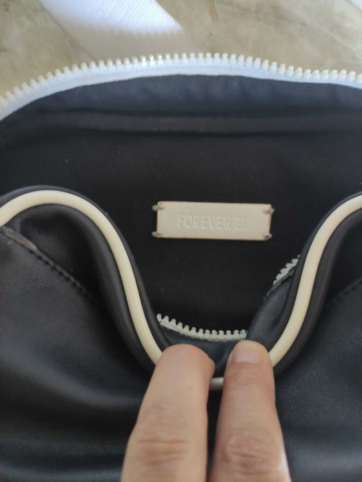 Рюкзачок на молнии.