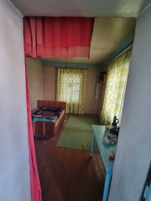 Навбахор тумани Янги юл МФЙ шох кучасида 15 сутих ховли  сотилади