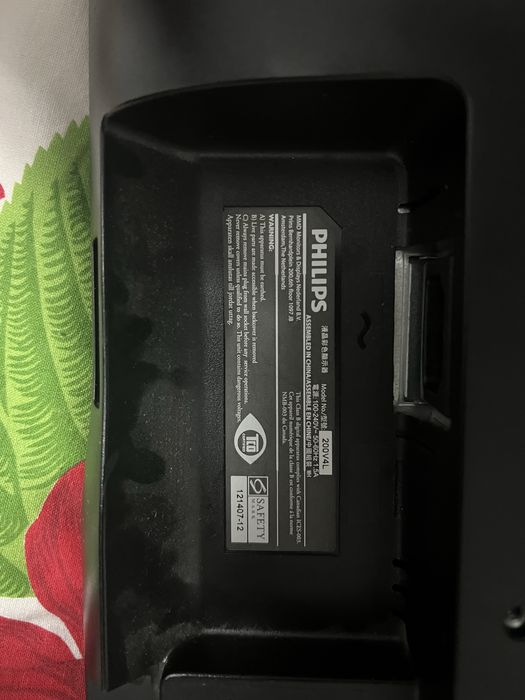 Монитор philips 22