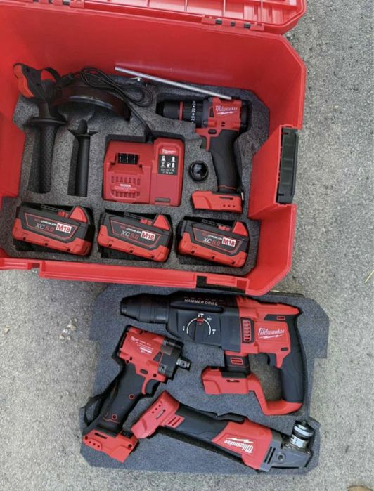 Комплект Milwaukee M18 4 Инструмента