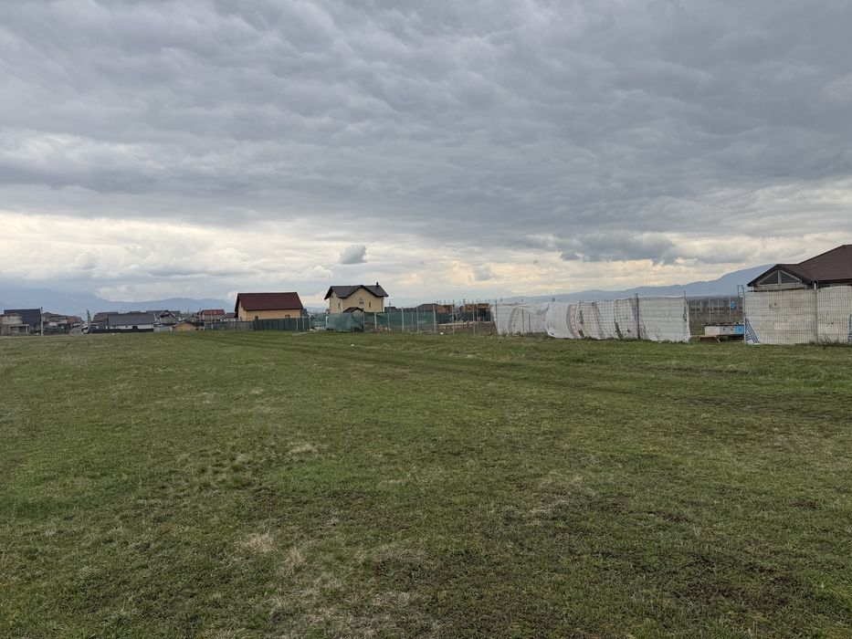 Teren intravilan cu PUZ  si curent electric