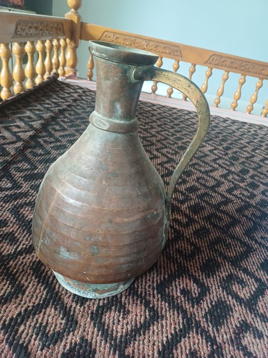 Мис куза. Кувшин