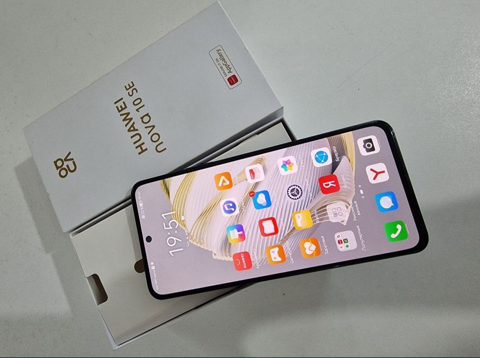 Продам huawei nova 10 se.
