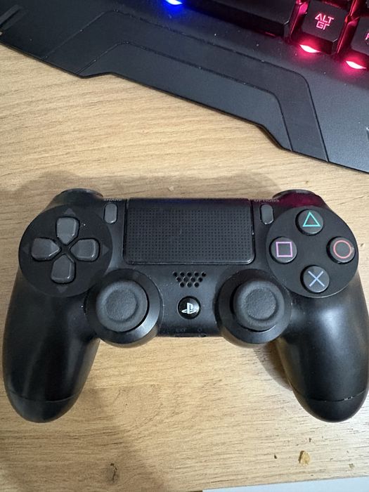 Джойстик пс4. Подойдет для пк. Dualsense PS4
