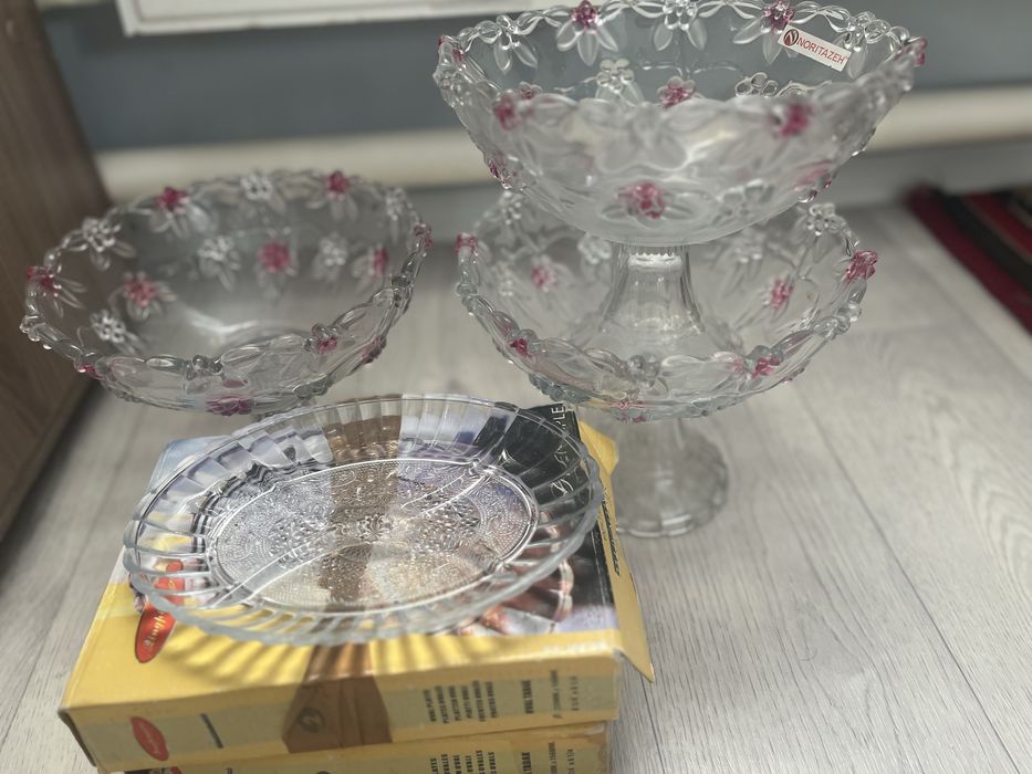 Продам фруктовница и менажница