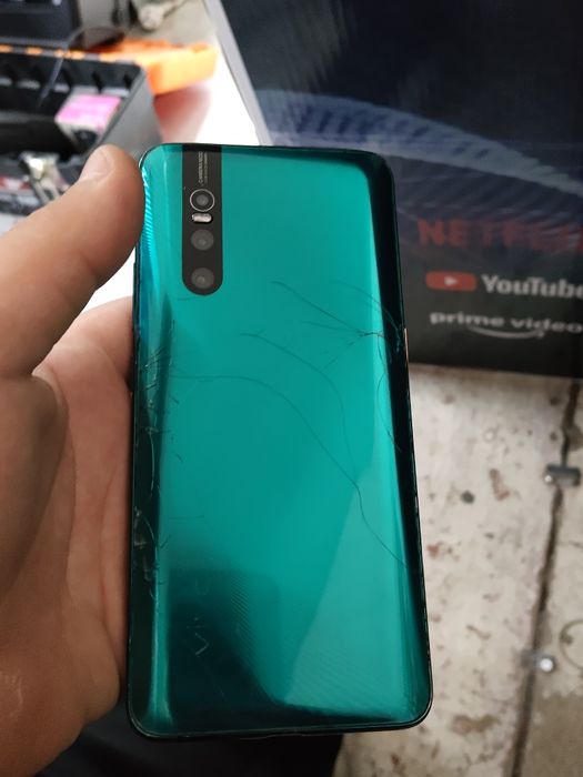 Vivo X27 продам.