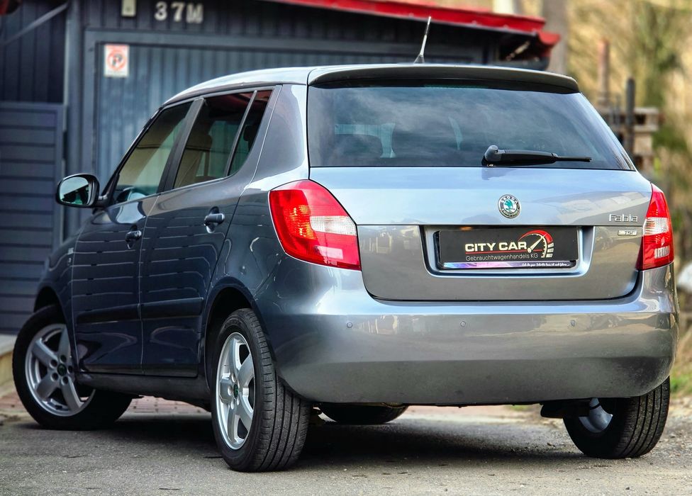 Skoda Fabia Facelift 2013 benzina Euro5 dotat Stare foarte buna!