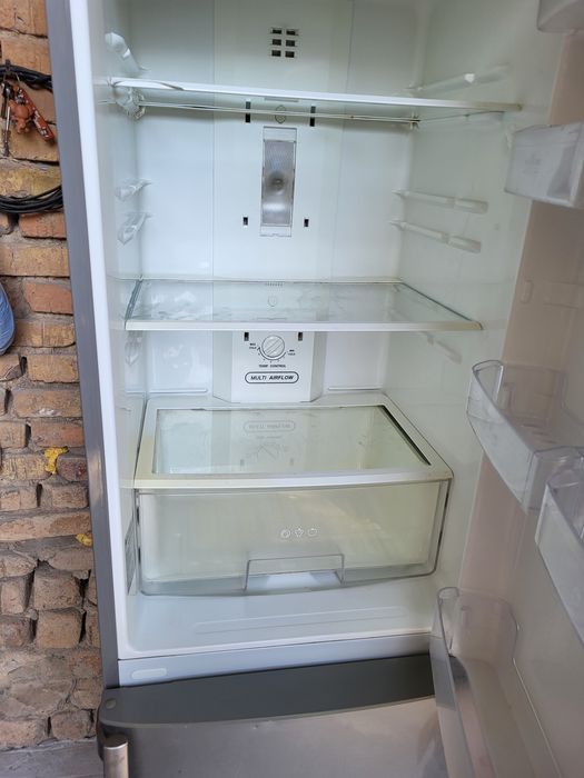 Холодильник    LG