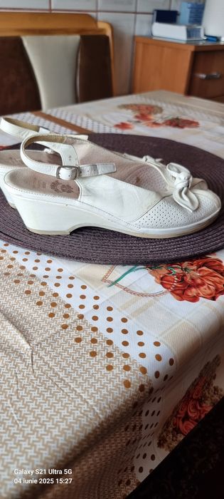 Sandale damă piele