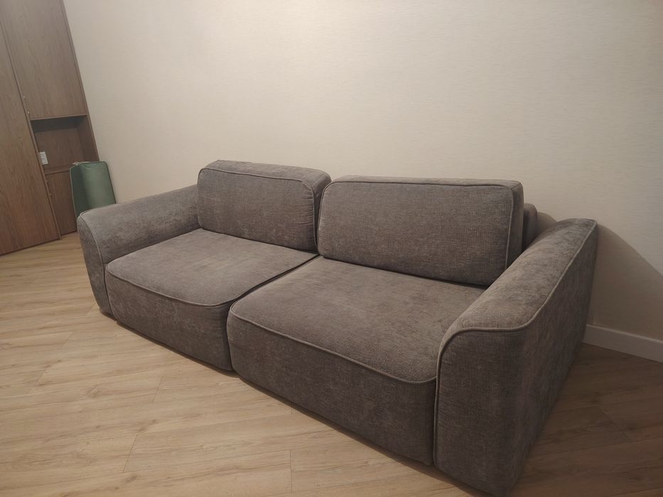 Продам диван в хорошем состоянии!