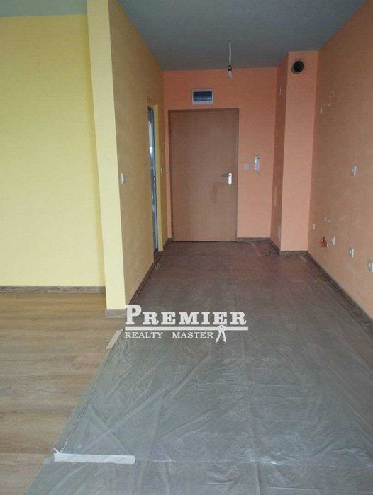 Предлагаме за продажба студио в нова сграда в квартал Черно Море на Несебър.