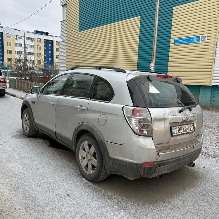 Машина шевролет каптива