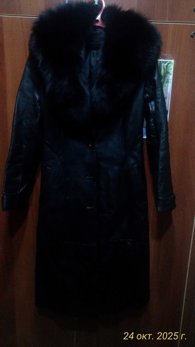Женское кожанное пальто