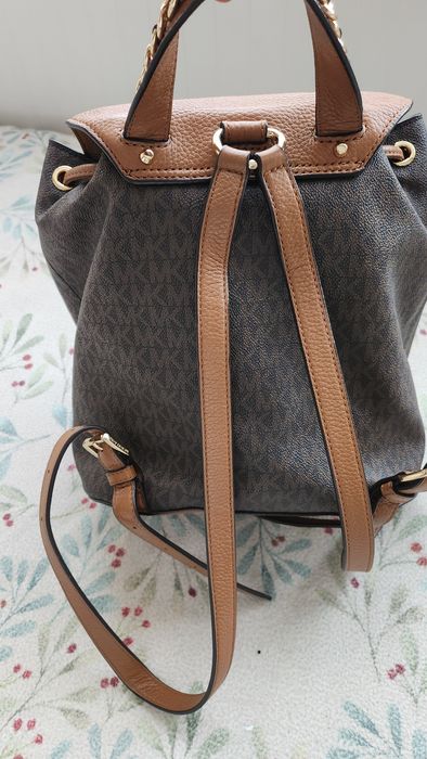 Michael kors естествена кожа