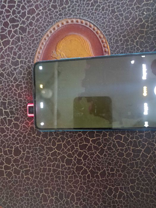 Продается Смартфон Xiaomi Mi 9T Pro 6/128GB (синий)