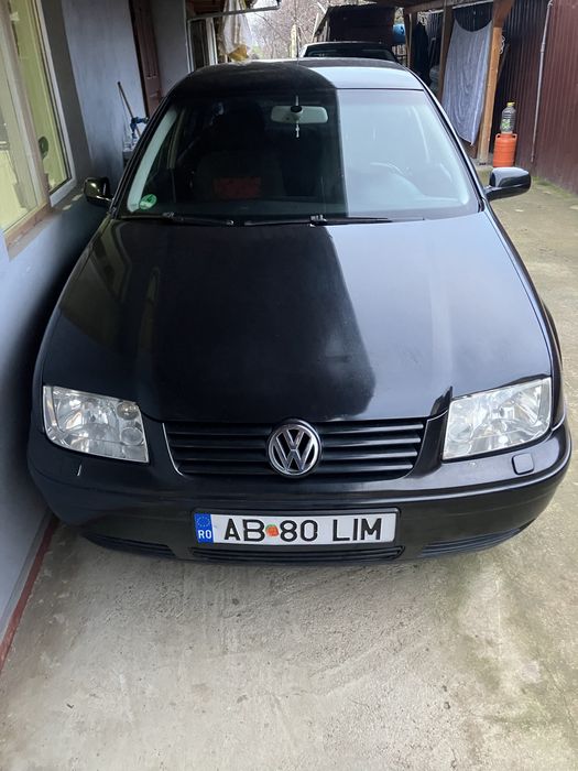 Volksvagen Bora 1,6 din2003