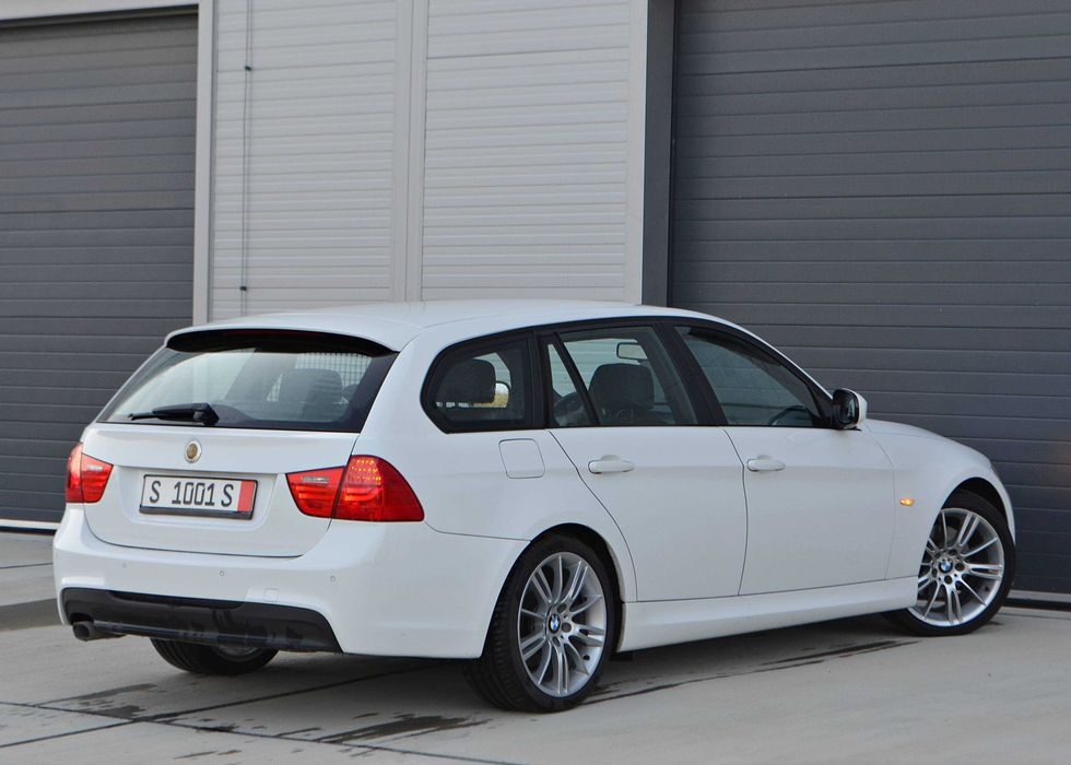 BMW E91 320d Pachet M Int Ext Clima Xenon Alcantara Fabr. 2011