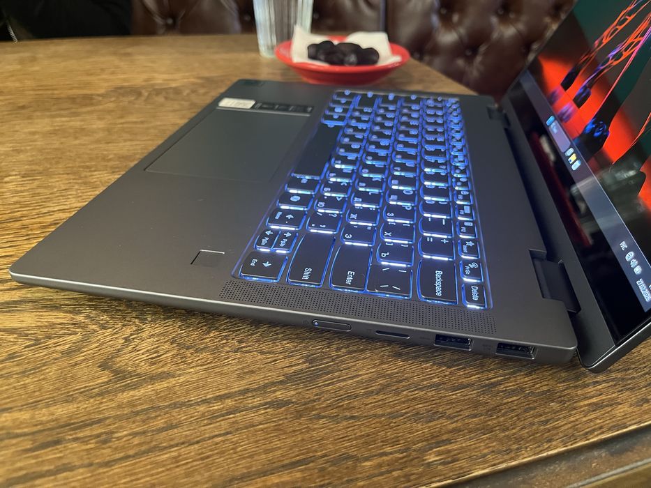 Lenovo IdeaPad 5 x360  (USA)