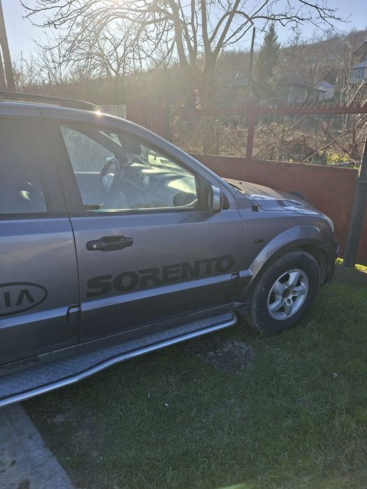 Kia sorento  2007 motor 2.5 pret 3500 euro  negociabil.