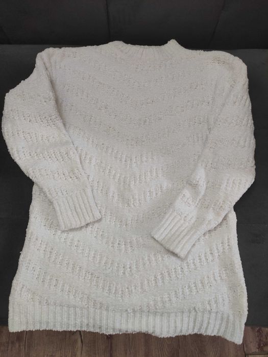 Теплые кофты в двух цветах