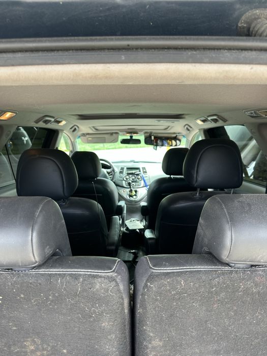 Mitsubishi grandis
