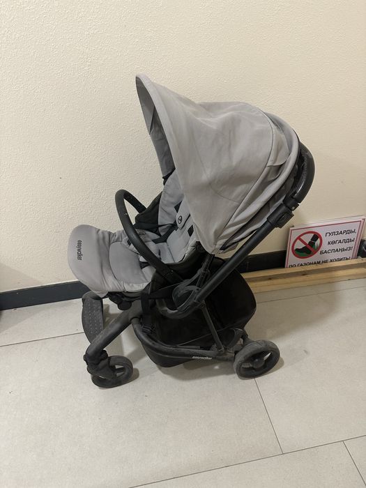 Коляска прогулочная Easywalker Charley