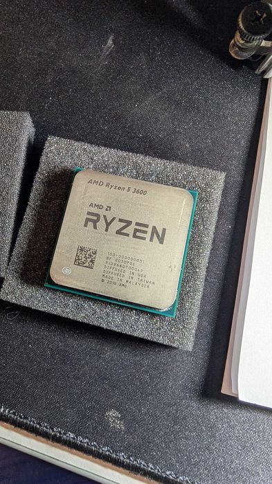 Procesor AMD Ryzen 5 3600 3.6GHz, Socket AM4 + Cooler Stock
