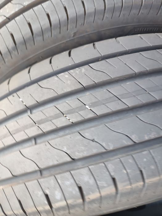 215/60/17" 4бр Good year efficient grip suv,dot4621,7mm