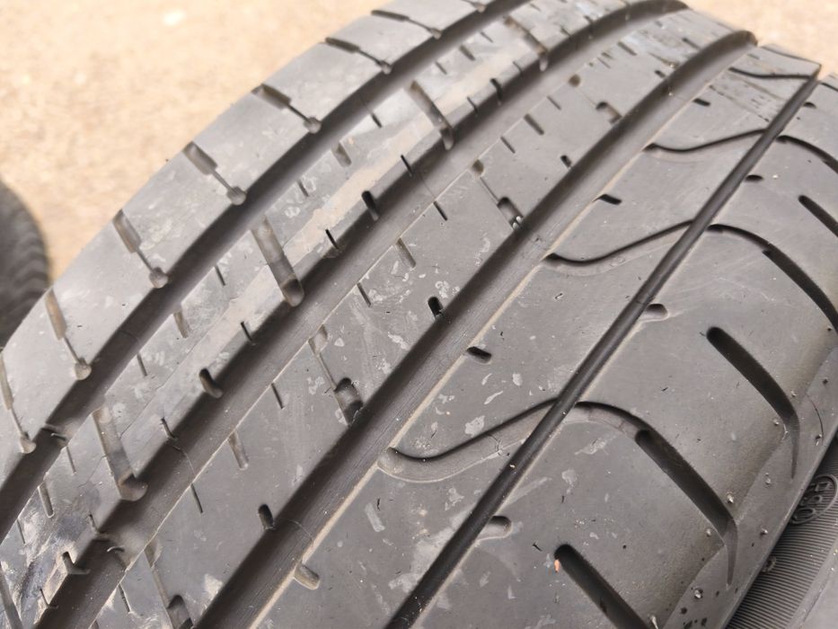 225/45/19" 2бр Pirelli P zero Rft,dot0622,7mm