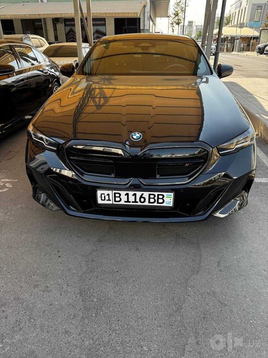 Bmw i5 35L 618км доп опция 2025й