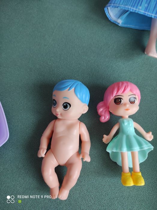 Лот от Кукли и други играчки- 10€